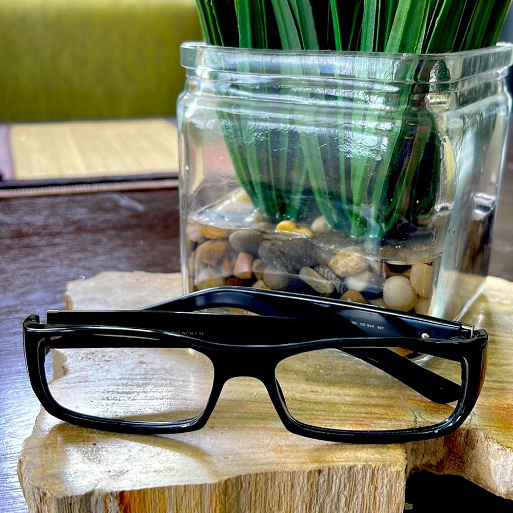 Gucci prescription lens with frames